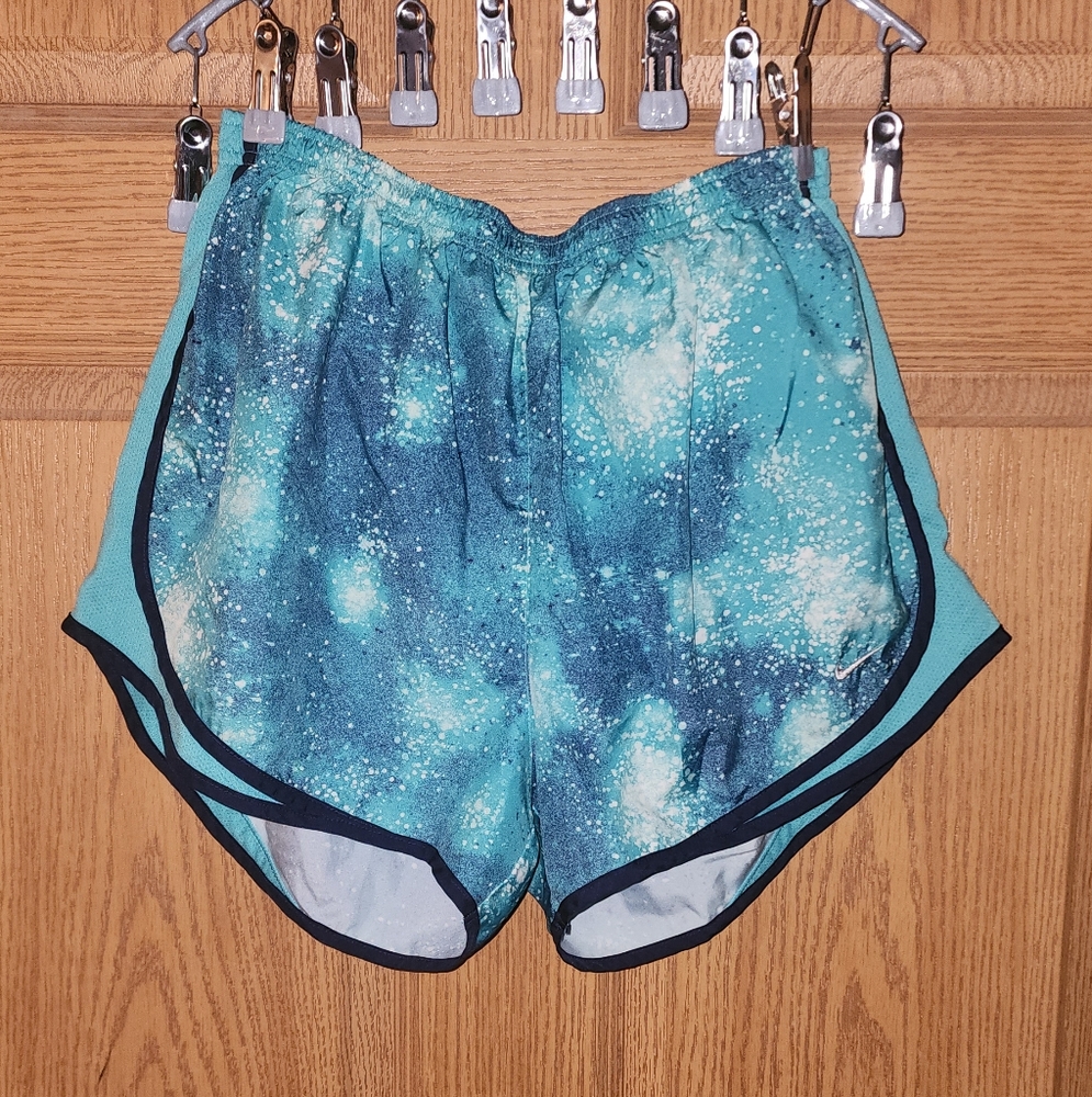Womens nike running tempo shorts